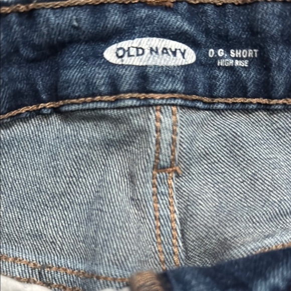 Old Navy High Rise Denim Distressed O.G. Shorts Size 8 - Picture 2 of 8